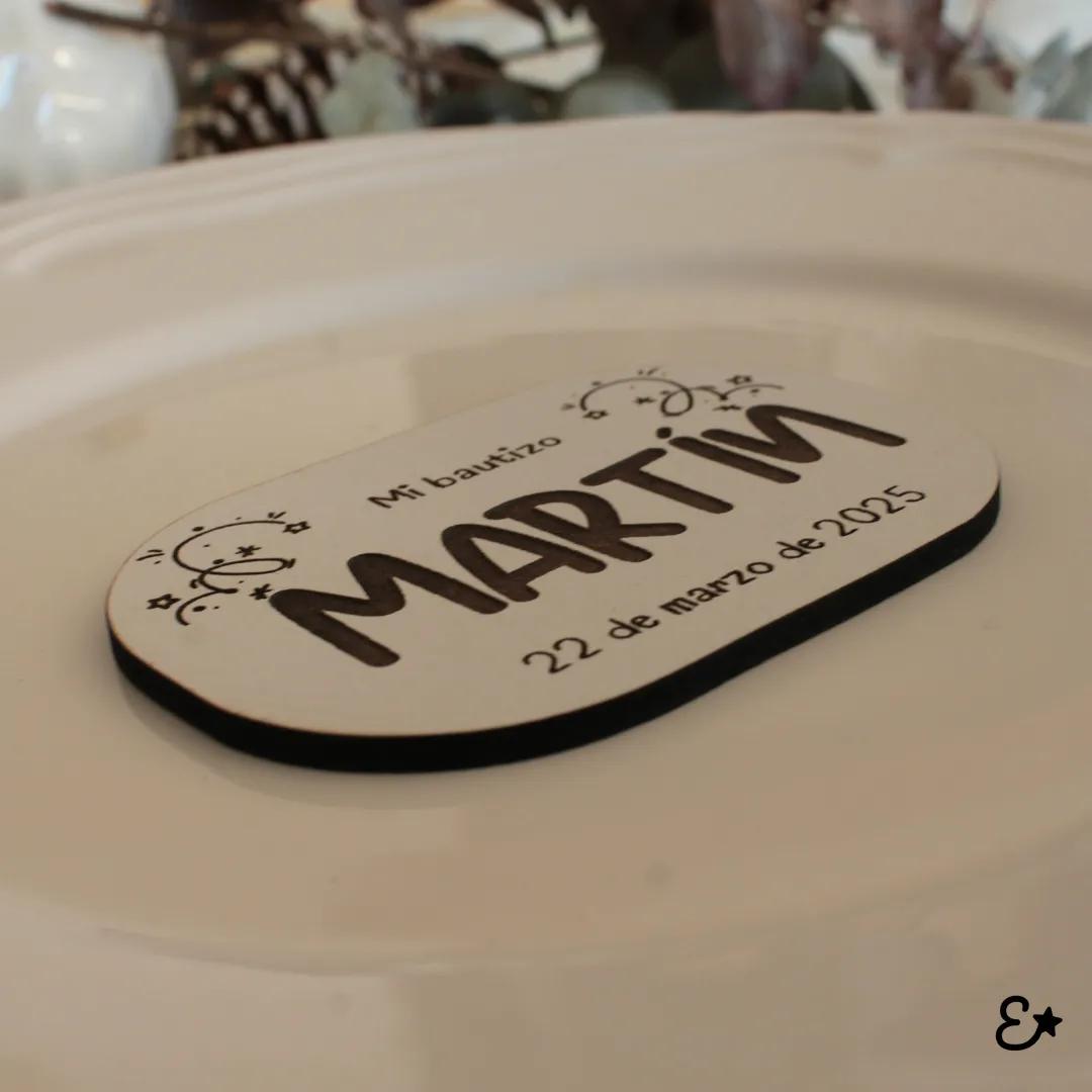 Marcasitios personalizados para invitados vista 3