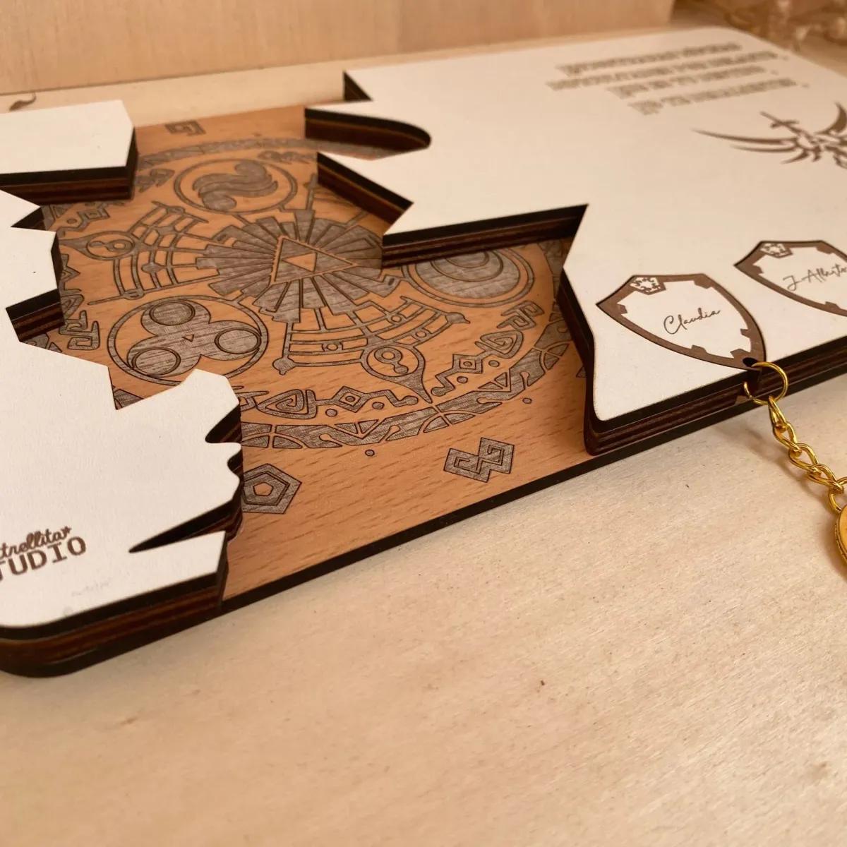Portallaves Zelda – Edición Especial de Madera con Diseño Geek – Espada Maestra y Escudos Personalizables vista 2