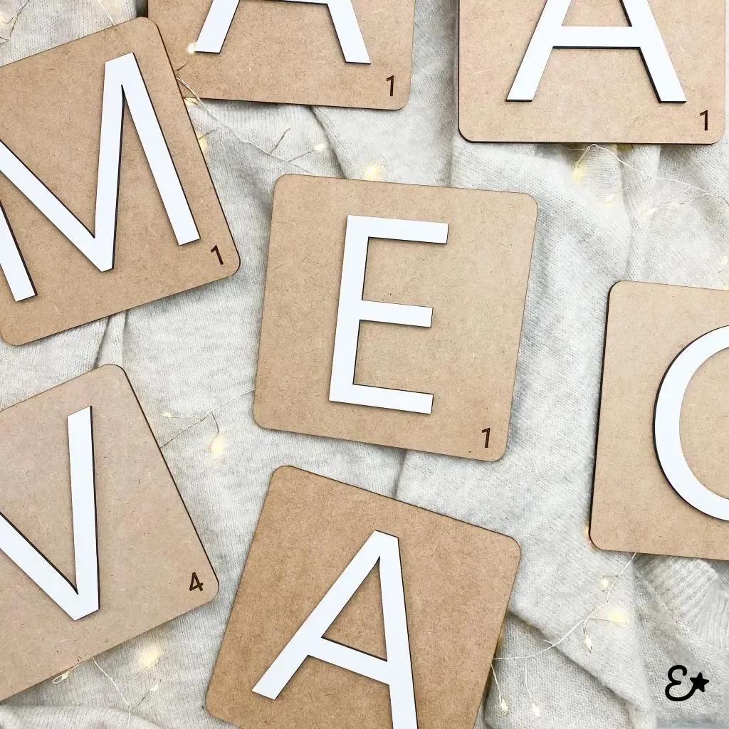 Letra Scrabble Pared vista 2