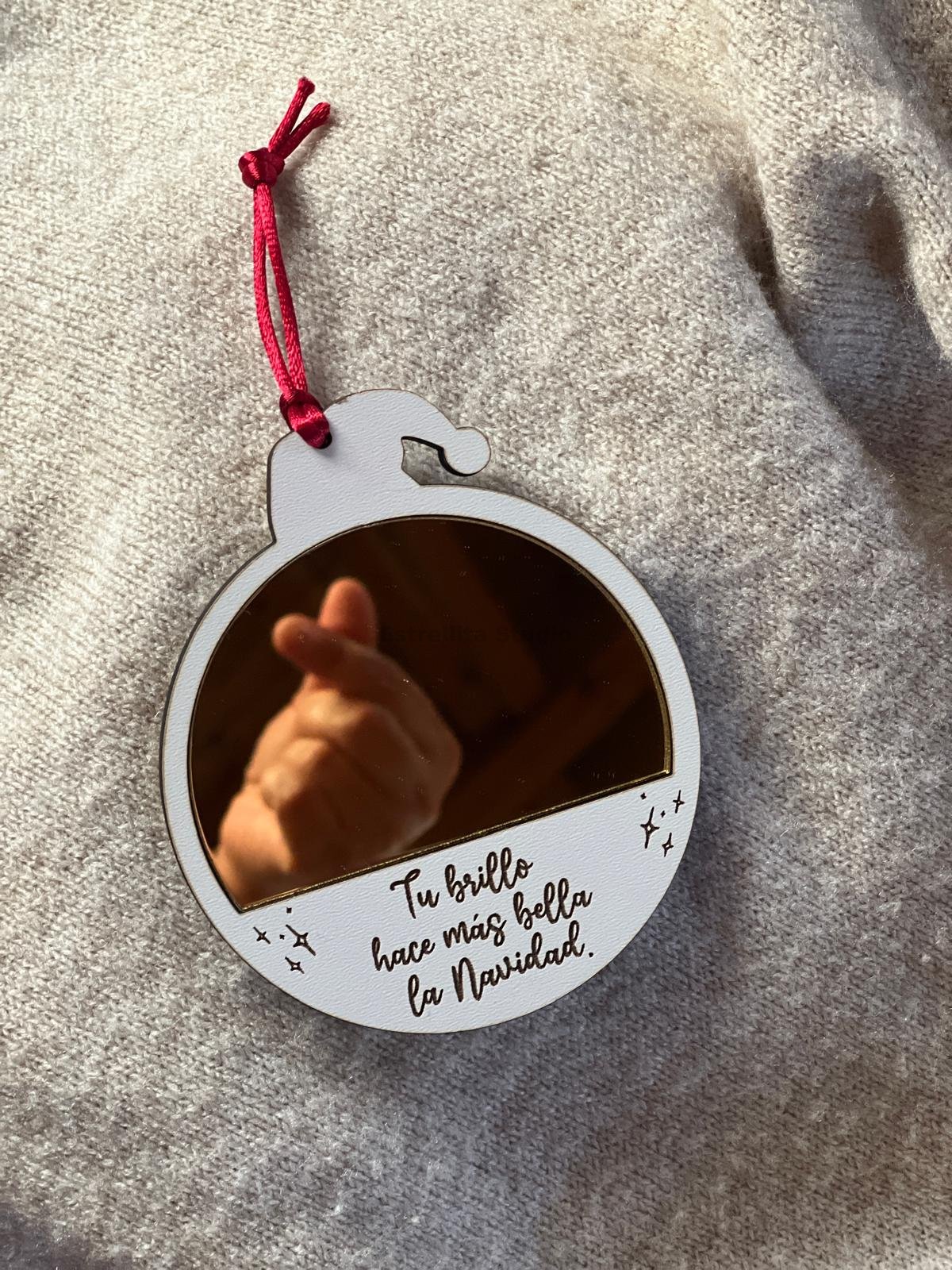 Bola de Madera Personalizada con Espejo Dorado