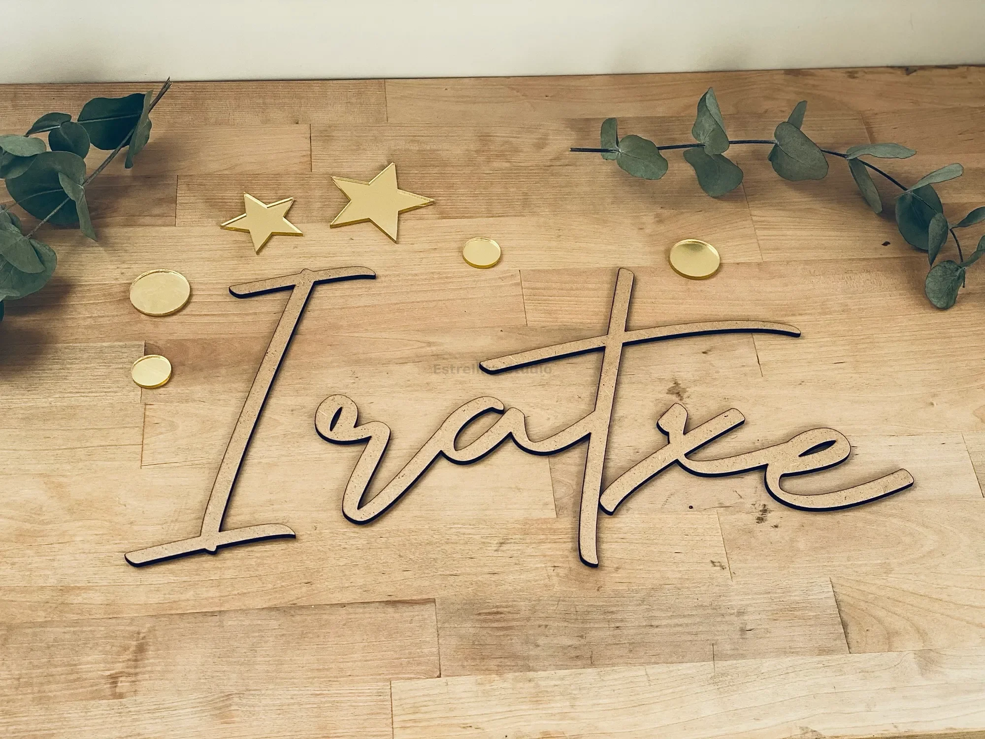 Números y Frases Personalizadas de madera.