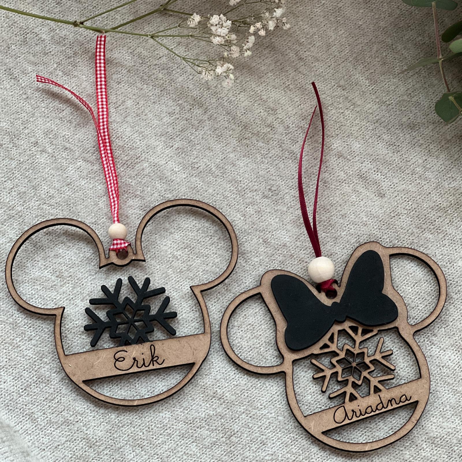 Bola Mickey y Minnie copo de nieve